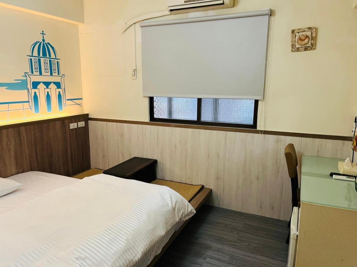 Love Feng Jia Apartment Hotel ไถจง ภายนอก รูปภาพ