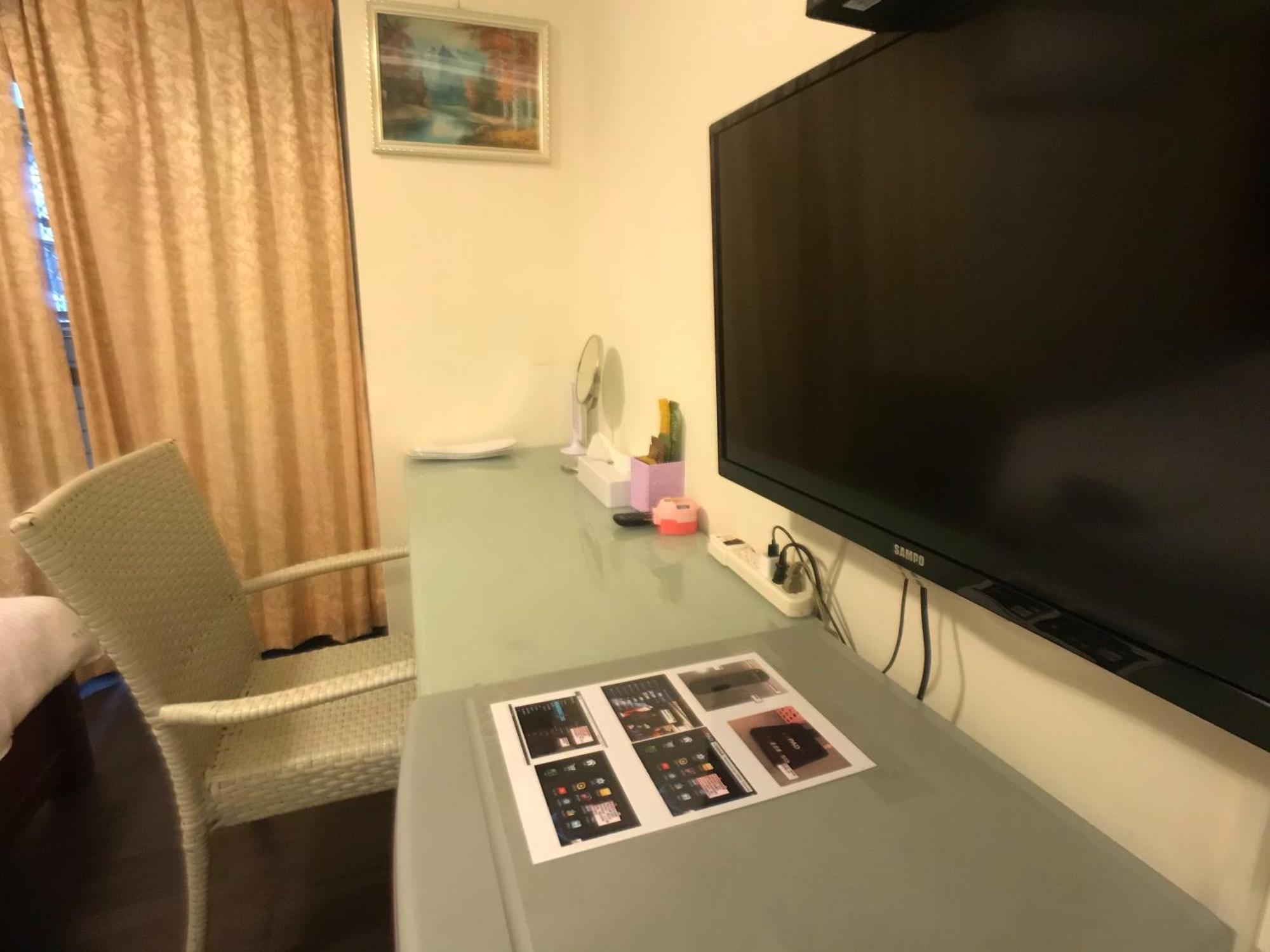 Love Feng Jia Apartment Hotel ไถจง ภายนอก รูปภาพ