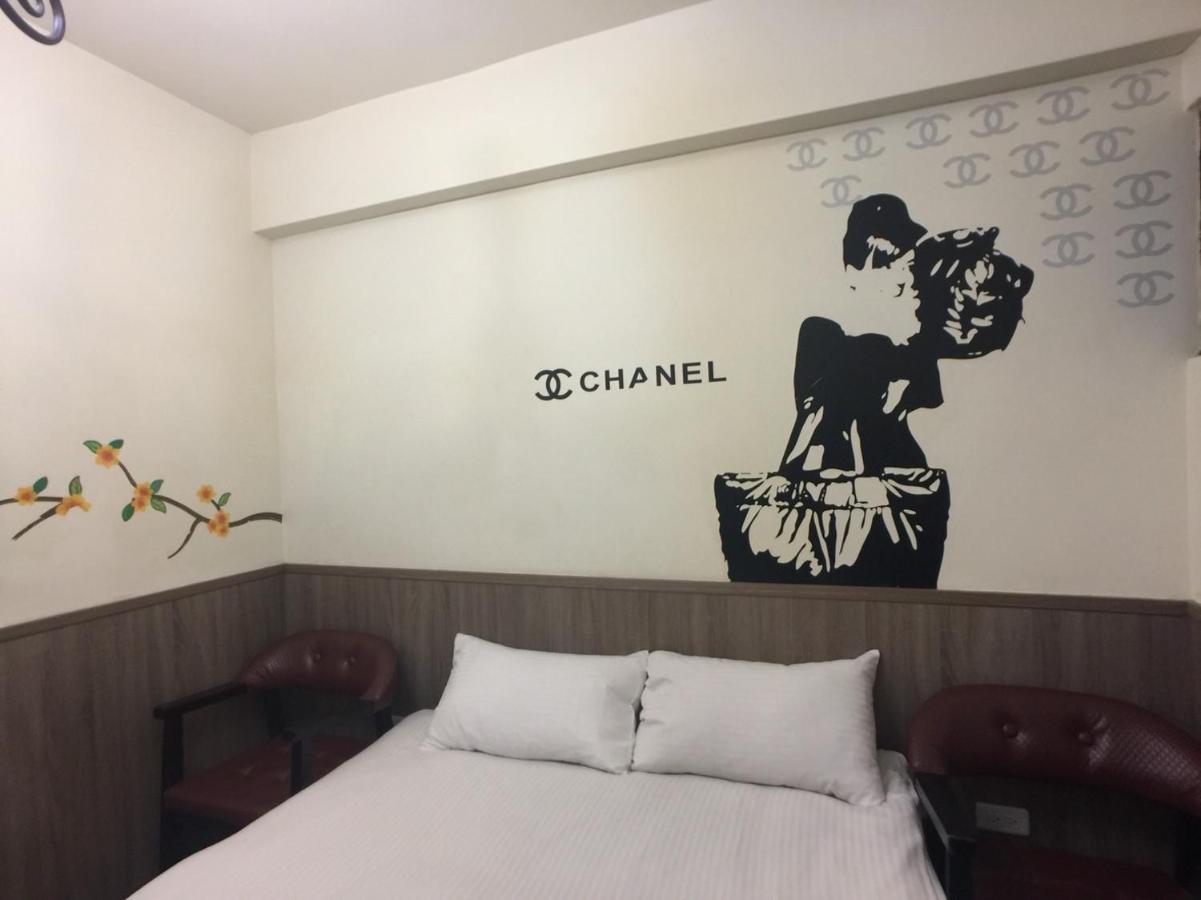 Love Feng Jia Apartment Hotel ไถจง ภายนอก รูปภาพ
