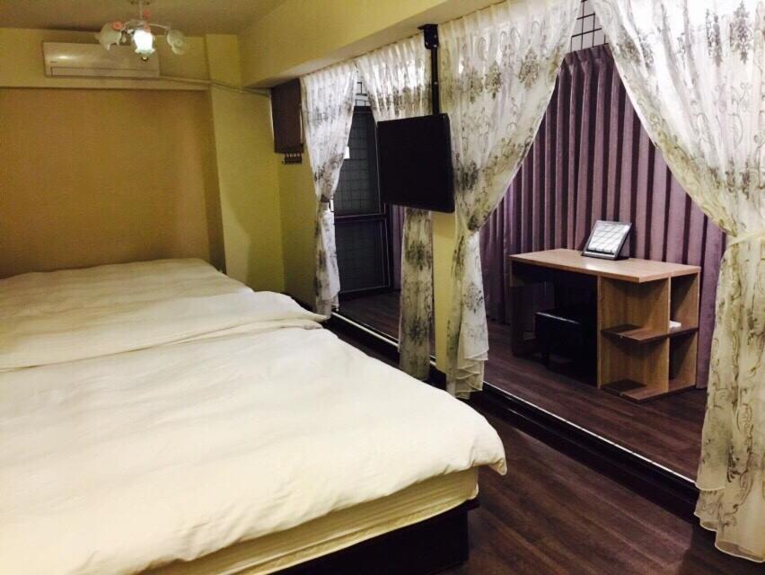 Love Feng Jia Apartment Hotel ไถจง ภายนอก รูปภาพ