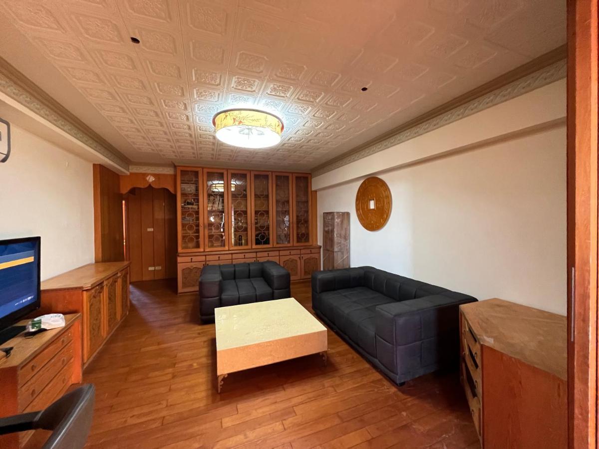 Love Feng Jia Apartment Hotel ไถจง ภายนอก รูปภาพ