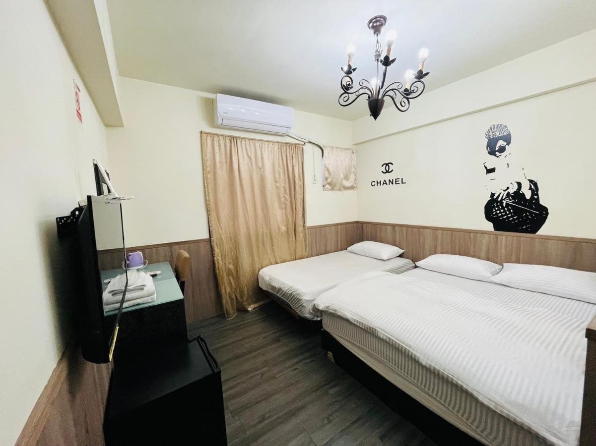 Love Feng Jia Apartment Hotel ไถจง ภายนอก รูปภาพ
