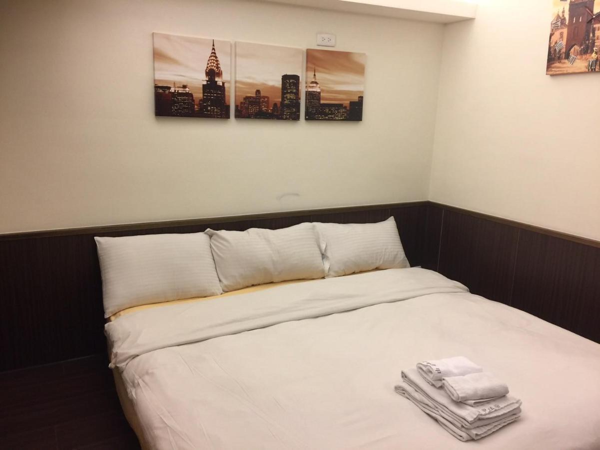 Love Feng Jia Apartment Hotel ไถจง ภายนอก รูปภาพ