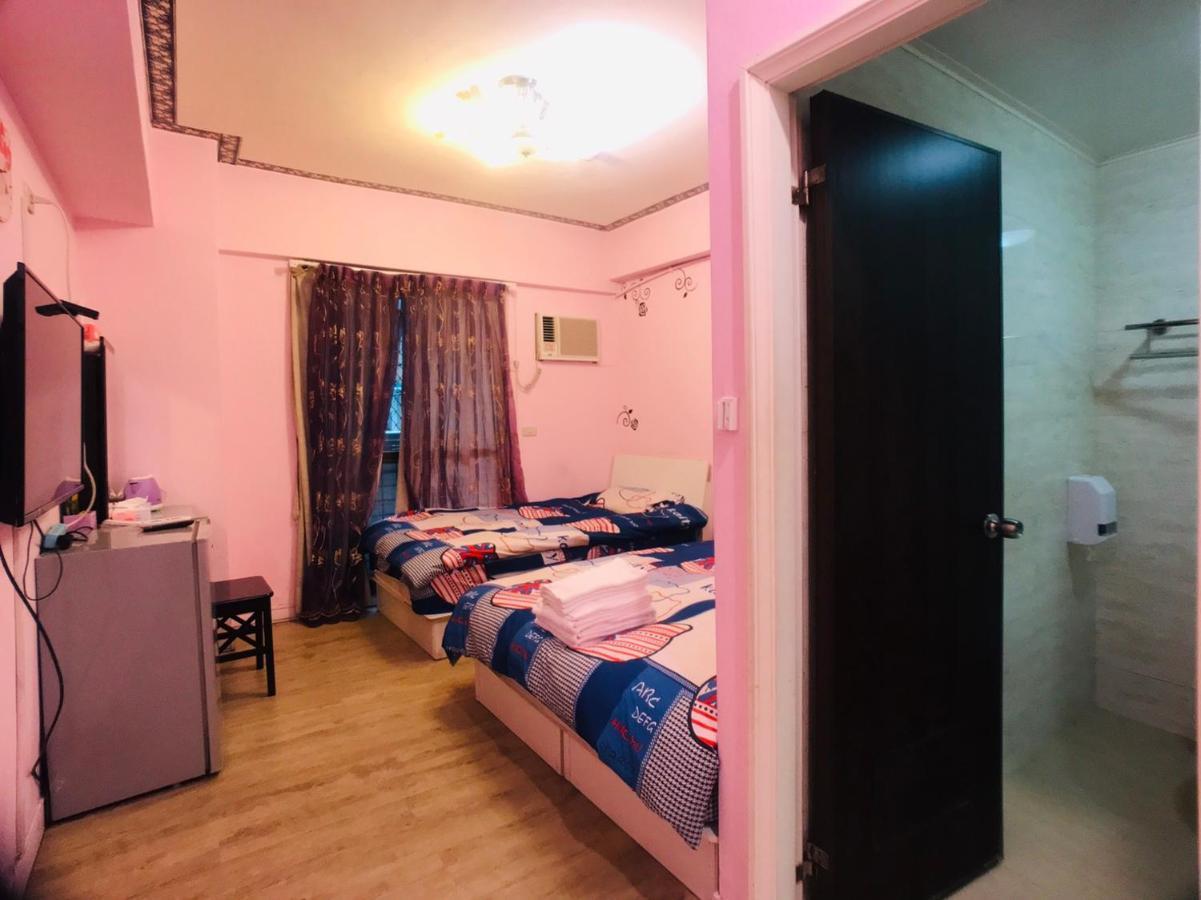 Love Feng Jia Apartment Hotel ไถจง ภายนอก รูปภาพ